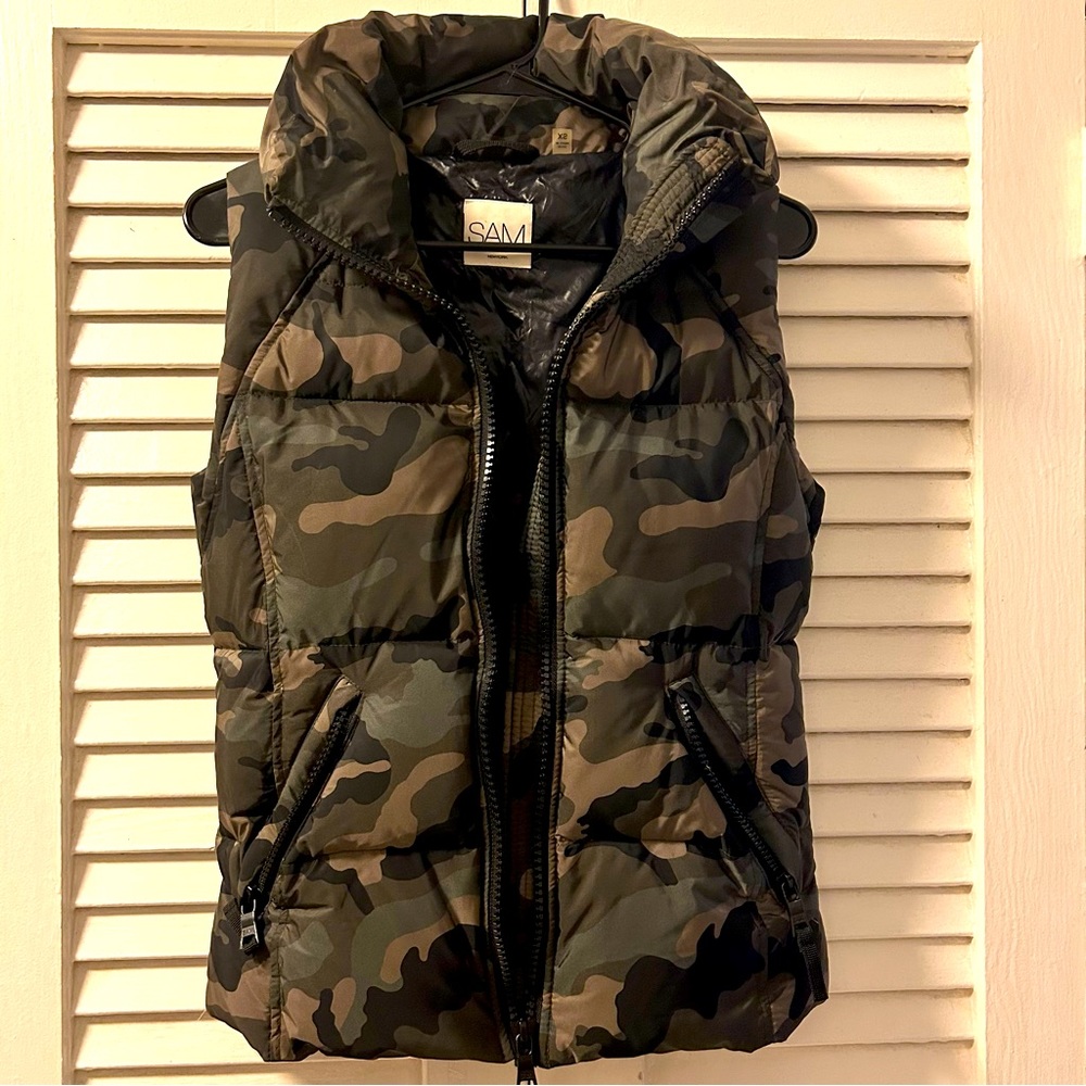 SAM New York women’s camo sleeveless vest size XS
